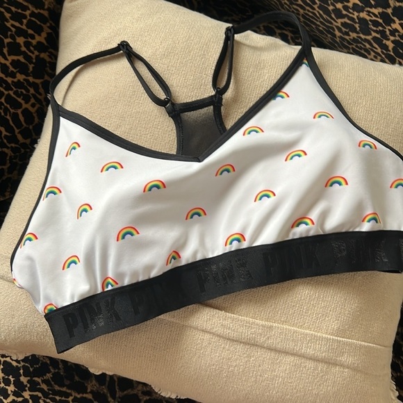 3 Sports Bras - Picture 5 of 9